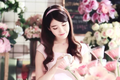 IUmushimushi • IU Wallpapers (1920 X 1200)