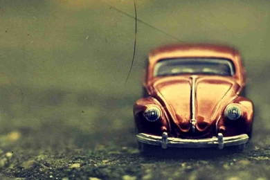 Volkswagen Beetle Toy iPad Wallpapers Download