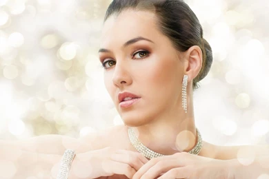 Beautiful Woman Jewelry Wallpapers