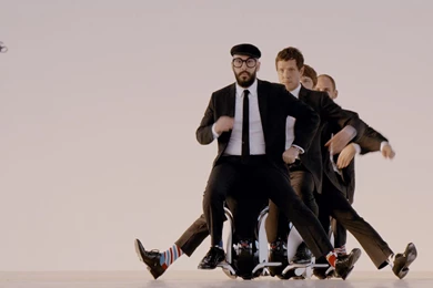 OK Go "I Won't Let You Down"   インタビュー・ウィズ・ダミアン ...