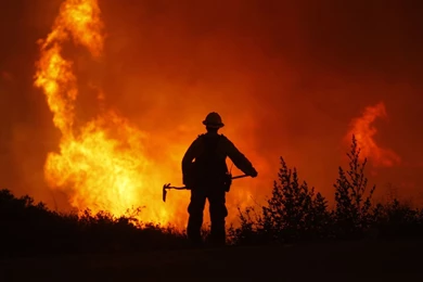 The Terrible Beauty Of California's Powerhouse Fire