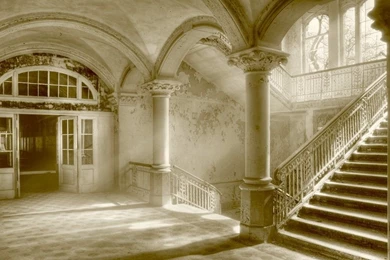 Houses: Old House Door Building Tile Wall Iron Railing Hallway ...