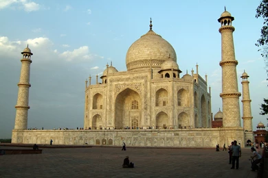 Indian Wonder Taj Mahal Wide Photo