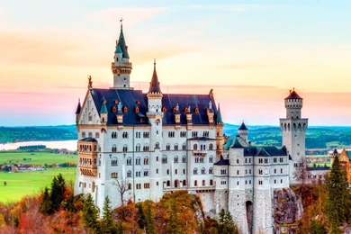 Download Wallpapers 1280x1024 Neuschwanstein Castle, Autumn ...