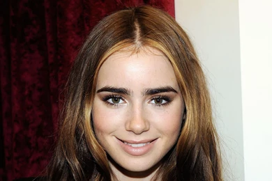 Lily Collins