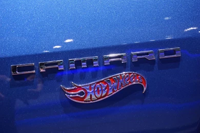 Chevrolet camaro hot wheels geneva 2013 wallpaper 03 download yoyo.jpg