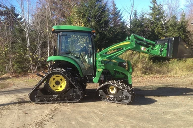 JOHN DEERE Tractor Farm Industrial Farming 1jdeere Construction ...