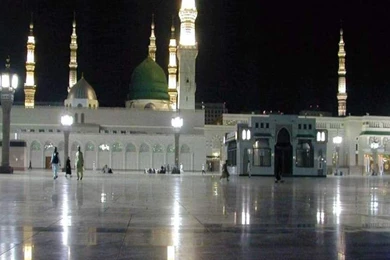 Message Of Peace : Masjid E Nabawi Night Wallpapers