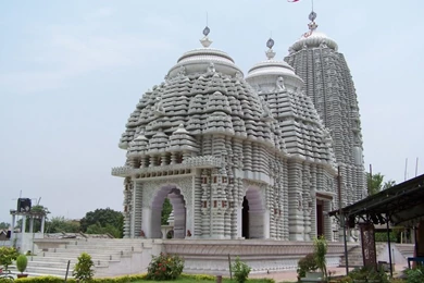 Jagannath puri temple.jpg