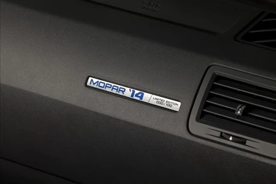 2014 Mopar '14 Dodge Challenger   Interior Details   2   1680x1050 ...