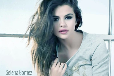 Selena Gomez Wallpaper 3.jpg