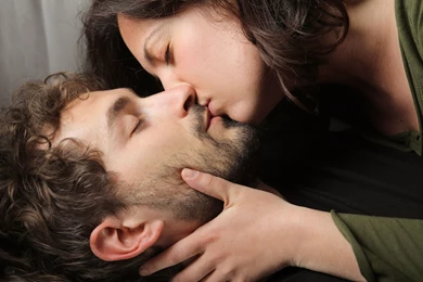 Lips Kiss Of Romantic Couple HD Wallpapers New Hd WallpaperNew Hd ...