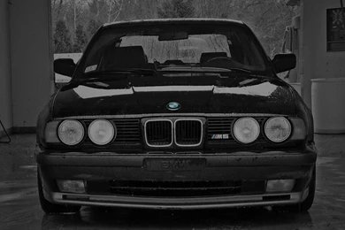 Chasing Down An M5 In My Miata : BMW