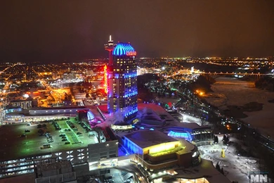 Week Pic Up   Niagara Falls At Night   MNTravelogMNTravelog