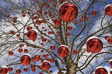 Austria Christmas Ornaments Wallpapers