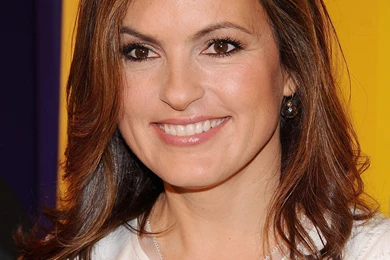 Mariska Hargitay Photo, Pics, Wallpapers   Photo