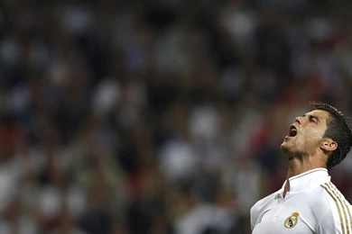 Download Cristiano Ronaldo HD Wallpapers For PC GTY