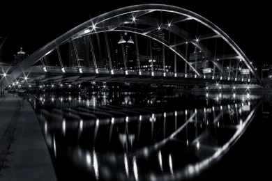 Black And White City Bridge Wallpapers II