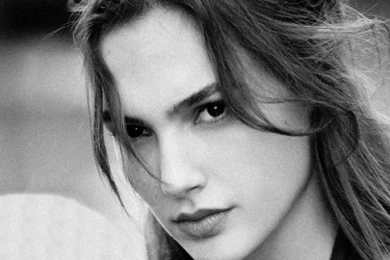 Gal gadot black and white 1920x1200.jpg