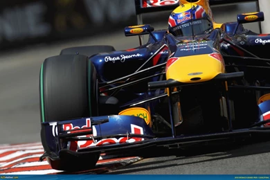 AUSmotive.com » Mark Webber Claims Pole For Monaco Grand Prix