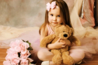 1600x1200 Cute Girl Teddy Wallpapers