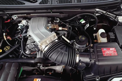2004 Ford SVT F 150 Lightning   Engine   1280x960 Wallpapers