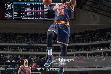 Download Lebron James Dunk Wallpapers Free