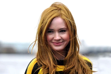 Karen Gillan Free Wallpapers In HD Gallery