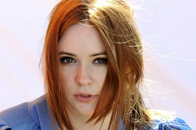 Karen Gillan HD Desktop Wallpapers
