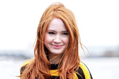 Karen Gillan 8322 1920x1440   UMad.com