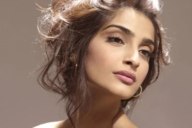 Sonam Kapoor Best Awesome And Fabulous Images Hd Wallpapers Photos ...