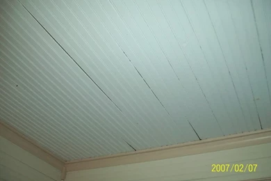 Paintable Beadboard Wallpaper  on The Ceiling!