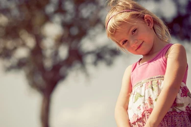 Cute Child Girl Wallpapers