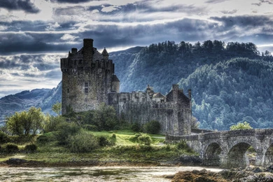 Eilean Donan Castle Wallpapers HD Free Download