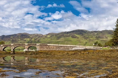 Bridge To Eilean Donan Castle Wallpapers   World Wallpapers