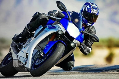2015 Yamaha R1   Image
