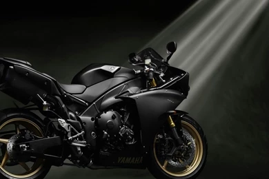 Download 2011 Yamaha YZF R1 Wallpapers For Sony Ericsson Xperia X10