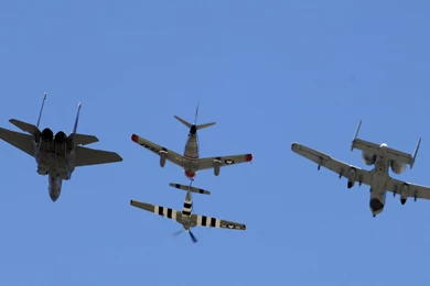 Free Military Desktop Wallpapers   Bombers, Fighter Jets And More ...