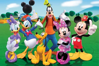 Puzzle mickey mouse club house.jpg