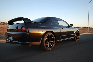 Nissan Skyline R32 Tp7ZZAyp   FewMo.com – Cool Car Wallpapers