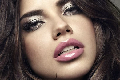 Adriana Lima 2 Wallpapers