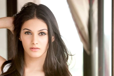 Amyra Dastur Celebrity Wallpapers Download Of Indian Actress