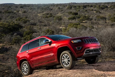 2016 Jeep Grand Cherokee Laredo 4WD SUV High Resolution Wallpapers ...