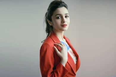 Alia Bhatt New Bollywood Actress Hd Wallpapers Wallpapers