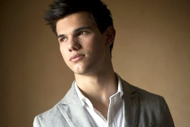 Taylor Lautner 2013 Wallpapers Hd