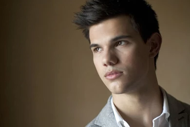 Pictures Of Taylor Lautner   HD Wallpapers Lovely