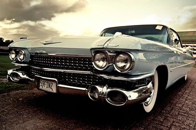 Vintage Car Wallpaper Download.jpg