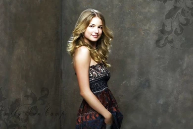 Emily VanCamp Wallpapers Free Download   HD Wallpaper Backgrounds ...