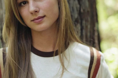 Emily VanCamp Acttress 3456x5184px