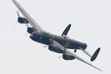 Highlights Of The Yankee Air Museum 'Thunder Over Michigan' Airshow